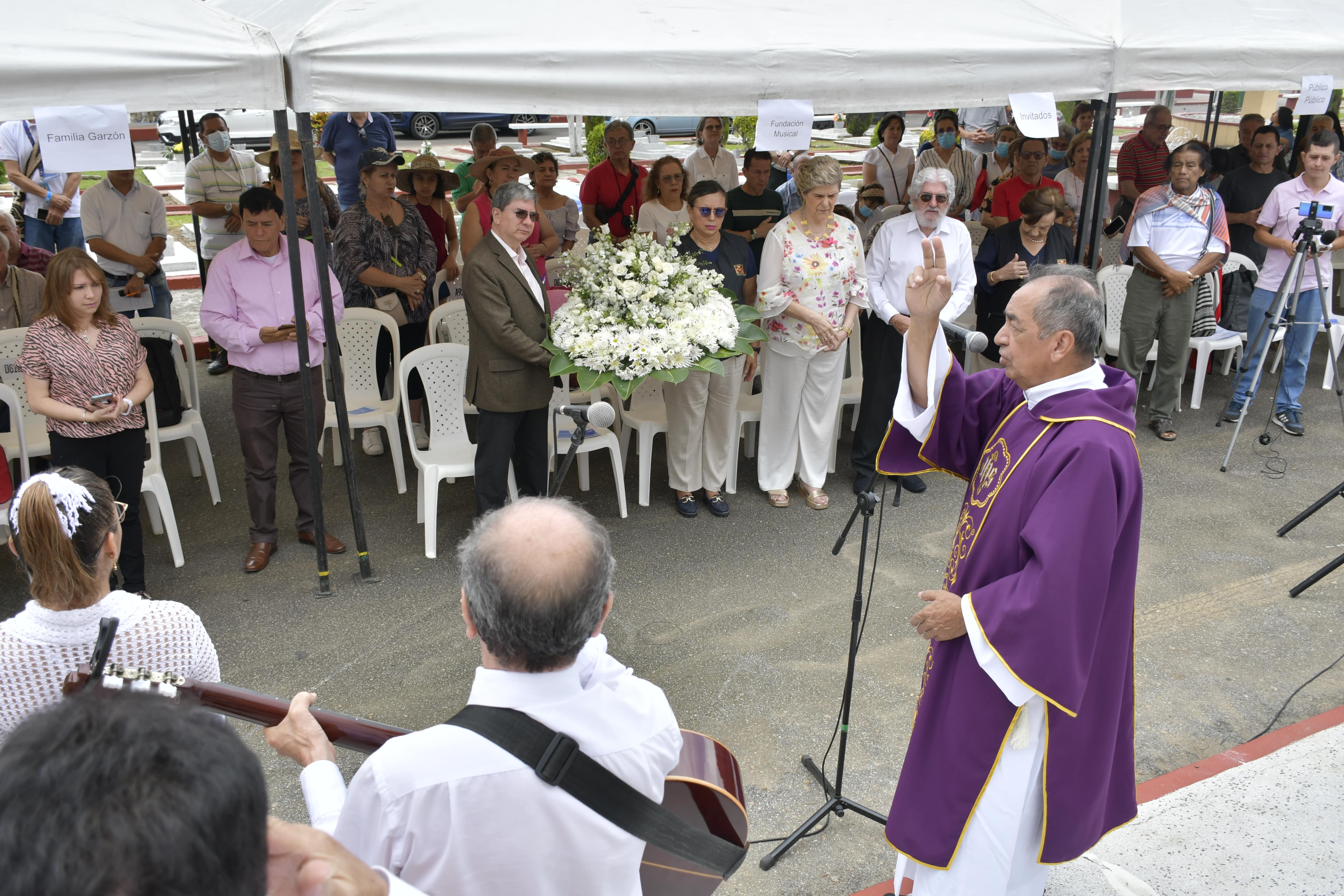 Homenaje a Garzón y Collazos (35)-min
