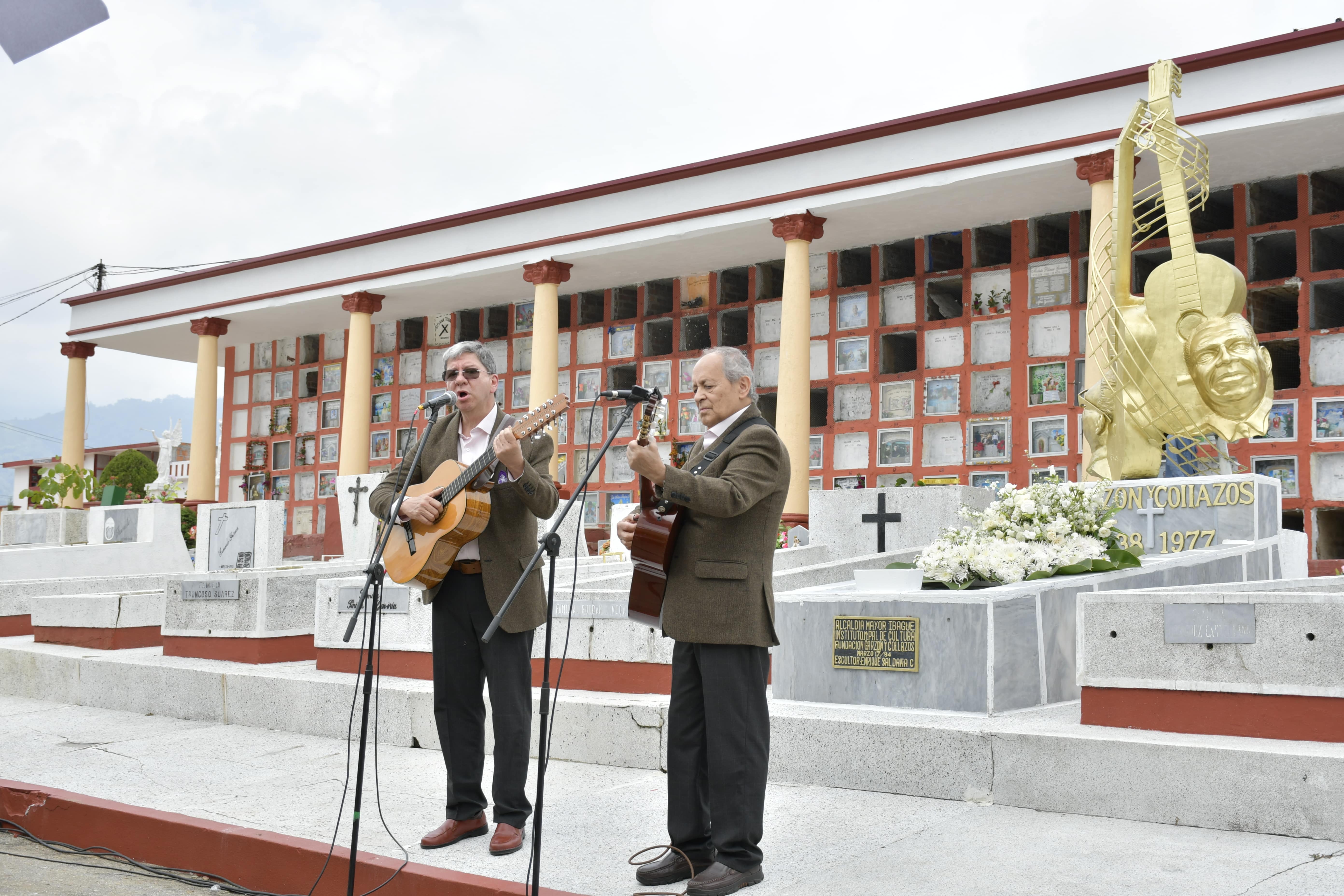 Homenaje a Garzón y Collazos (76)-min